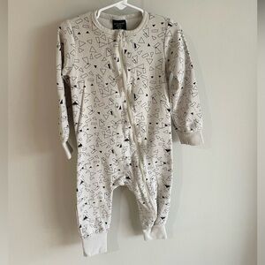 Little Bipsy Triangle 2 Way Zip Romper - Almond Off White - Size 2T - 3T